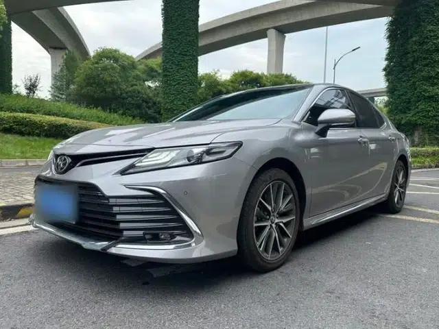 Toyota Camry 2023 2.5G Luxury Edition