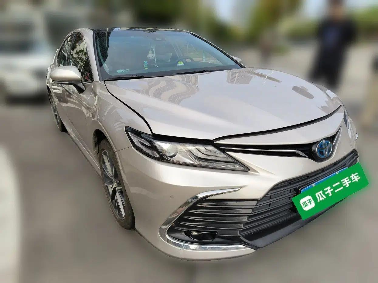 Toyota Camry 2021 Dual-Motor 2.5HG Luxury Edition — миниатюра 3