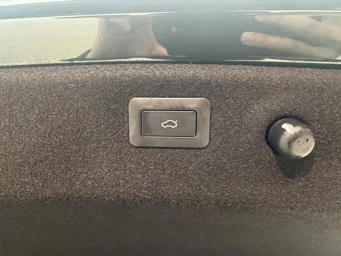 Fengyun A9L 2025 Model 260km Extended Range Premium Edition — миниатюра 22