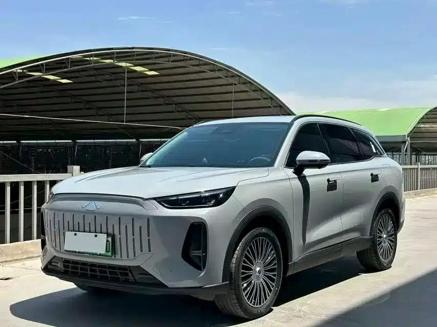 Fengyun T9 2024 Model 120 Long Range Flagship Edition 7-Seater Lithium Iron Phosphate — миниатюра 1
