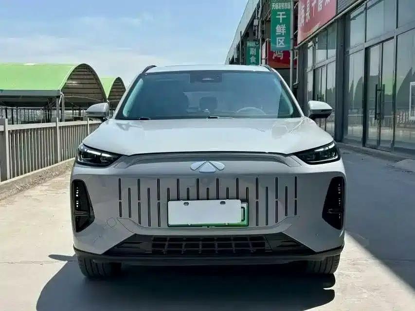 Fengyun T9 2024 Model 120 Long Range Flagship Edition 7-Seater Lithium Iron Phosphate — миниатюра 2