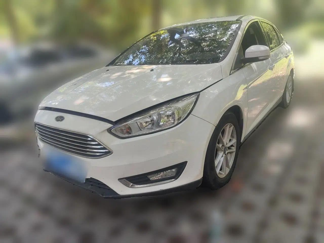 Ford Focus 2017 Sedan 1.6L Automatic Fashion Edition Smart Drive Version — миниатюра 1