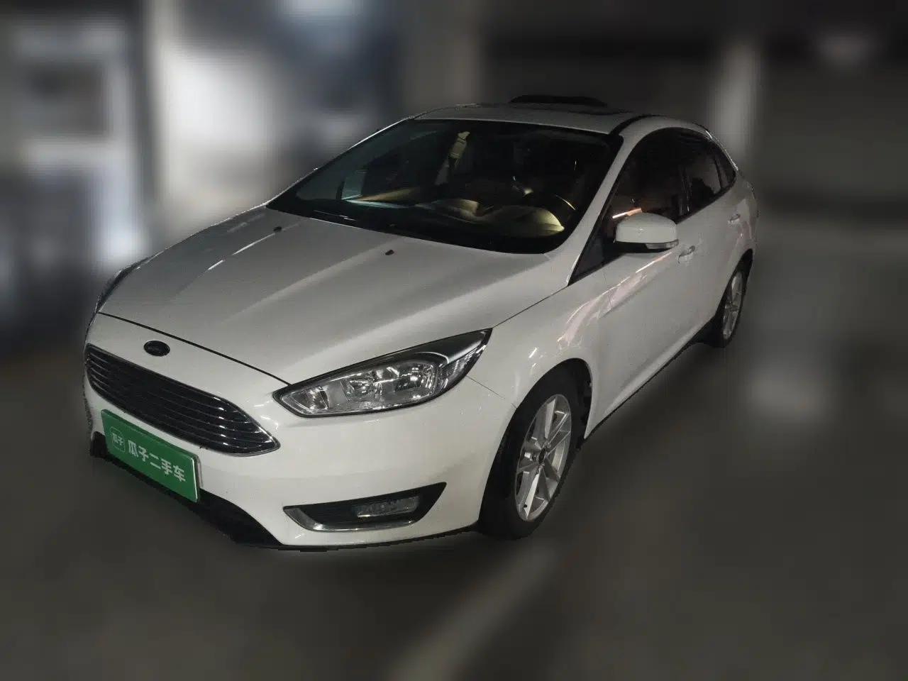 Ford Focus 2017 Sedan EcoBoost 125 Automatic Supreme Style SmartDrive Edition — миниатюра 1