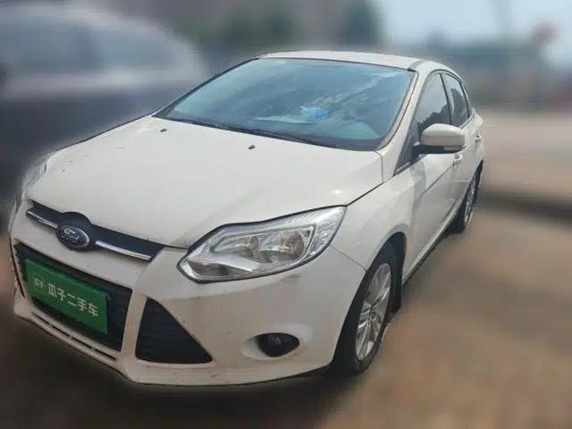 Ford Focus 2012 Sedan 1.6L Automatic Comfort Model