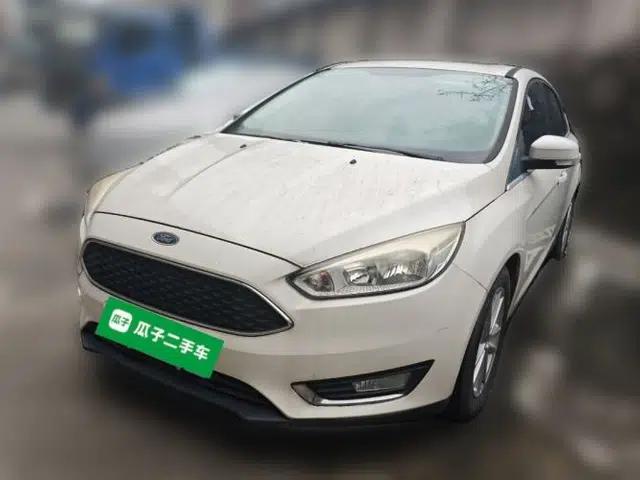 Ford Focus 2017 Hatchback EcoBoost 180 Automatic Elite Model