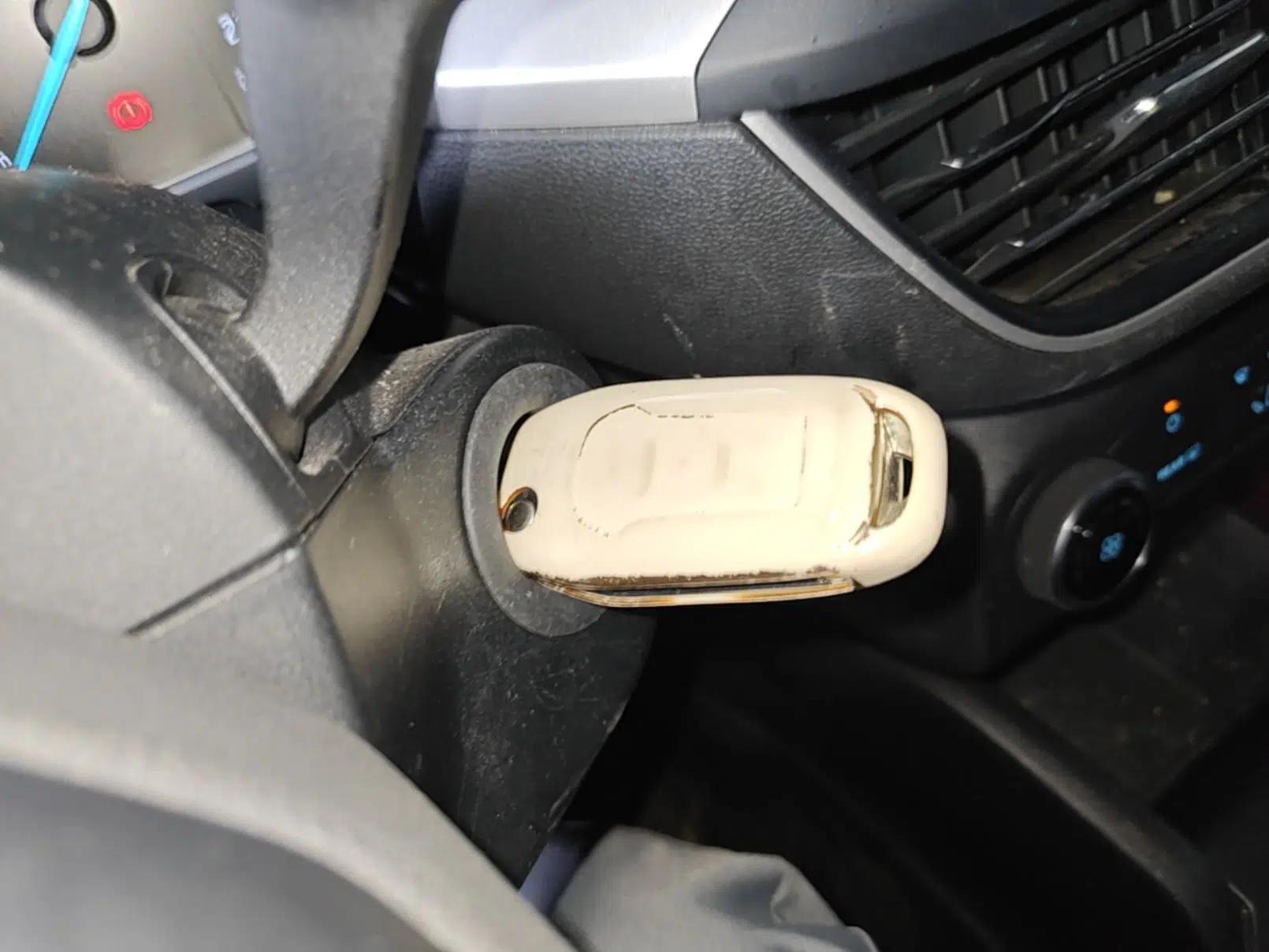 Ford Focus 2019 Hatchback 1.5L Automatic Sharp Edition China V Standard — миниатюра 12