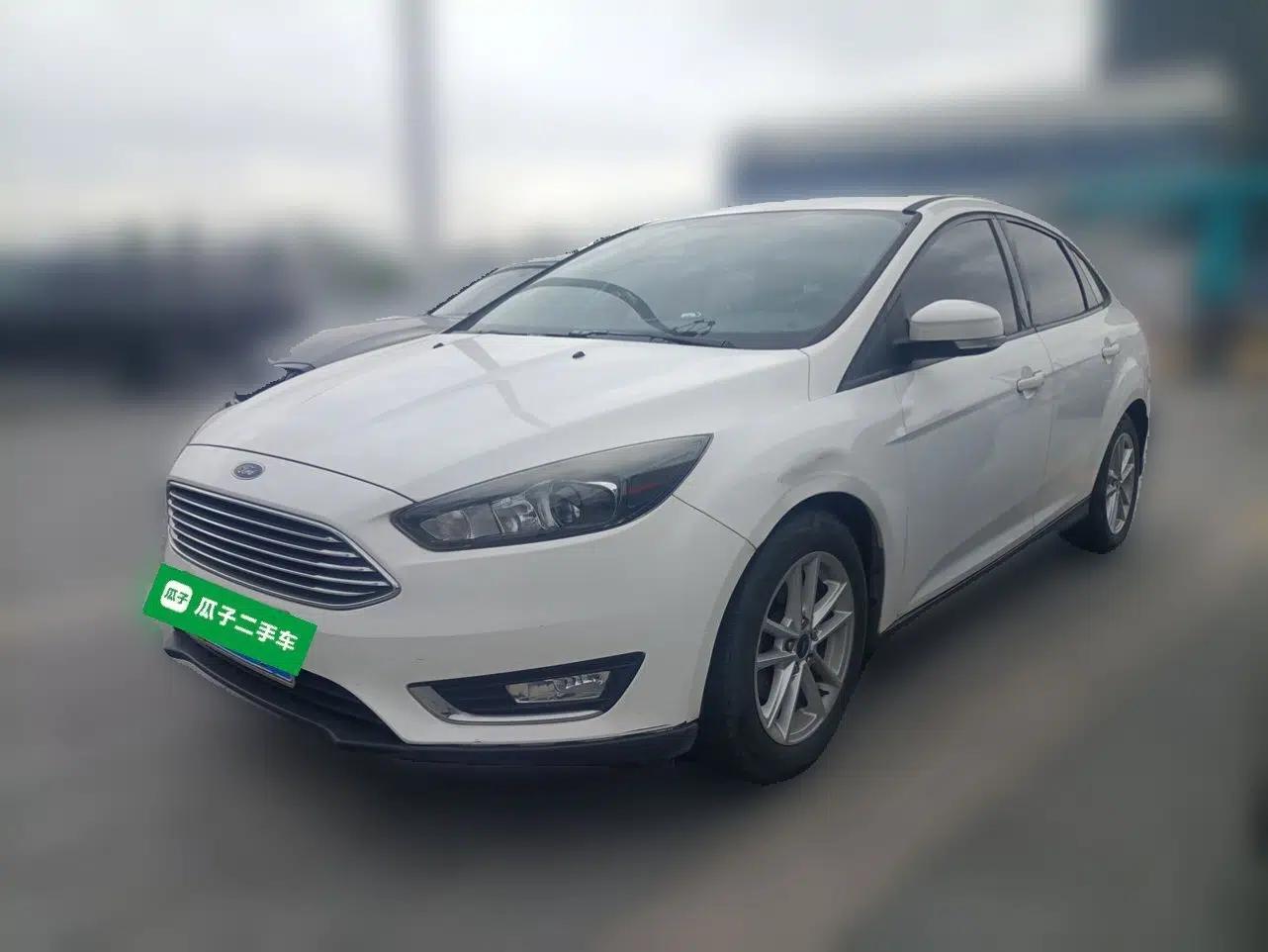 Ford Focus 2017 Sedan EcoBoost 125 Automatic Supreme Style SmartDrive Edition — миниатюра 1