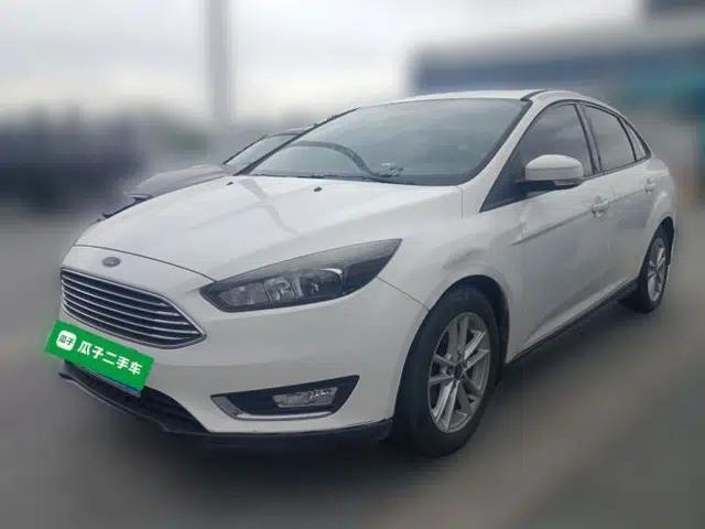 Ford Focus 2017 Sedan EcoBoost 125 Automatic Supreme Style SmartDrive Edition