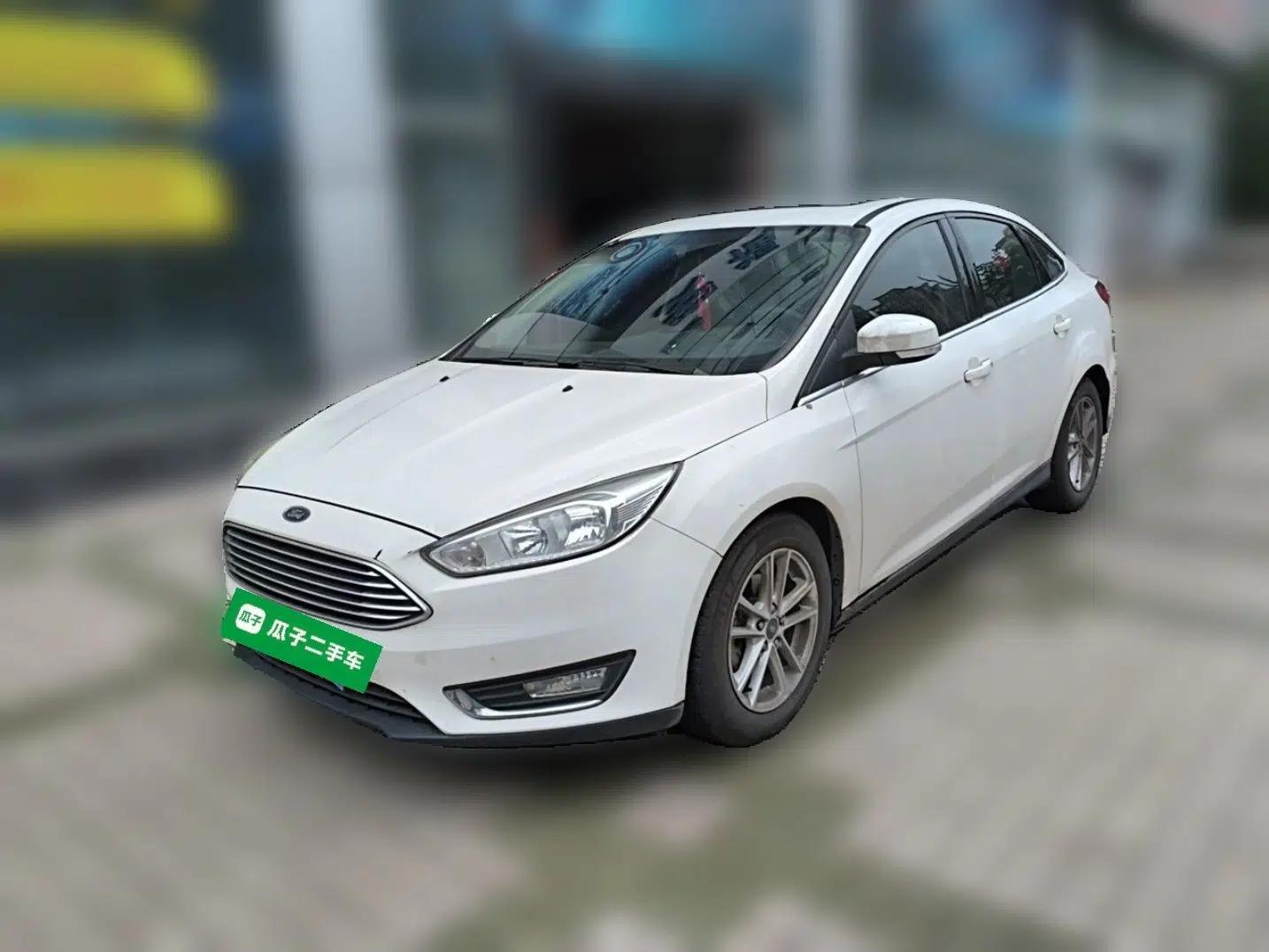 Ford Focus 2017 Sedan EcoBoost 180 Automatic Elite Model — миниатюра 1