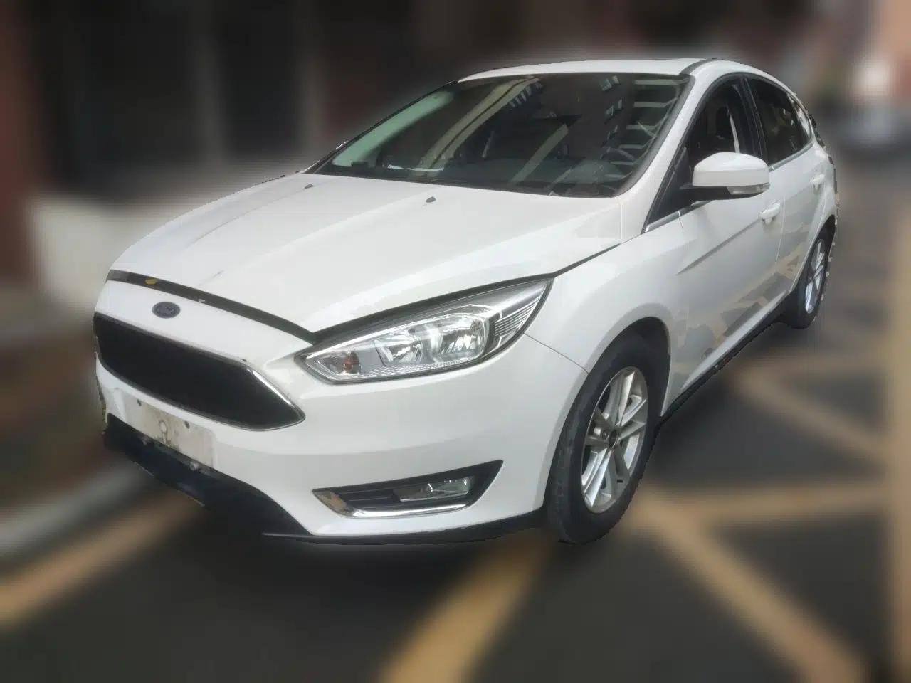 Ford Focus 2018 Hatchback Classic EcoBoost 180 Automatic Elite Model — миниатюра 1