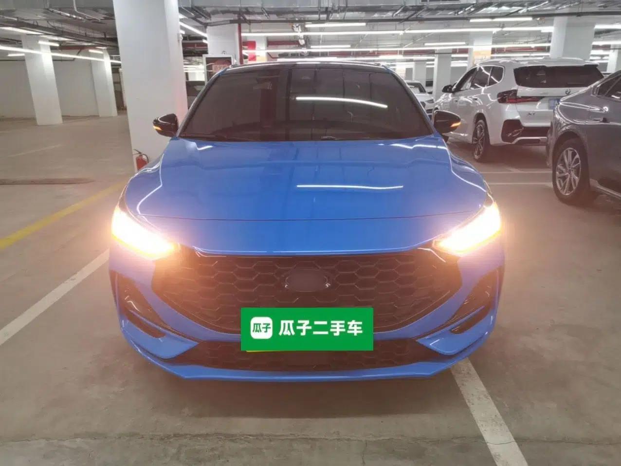 Ford Focus 2022 Sedan EcoBoost 180 Automatic ST Line — миниатюра 2