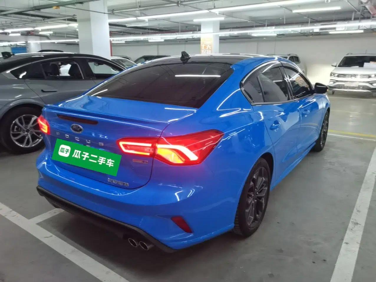 Ford Focus 2022 Sedan EcoBoost 180 Automatic ST Line — миниатюра 6