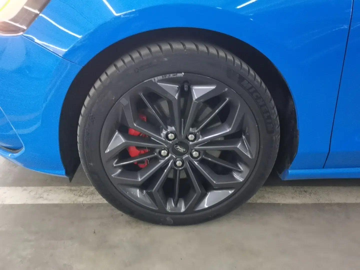 Ford Focus 2022 Sedan EcoBoost 180 Automatic ST Line — миниатюра 8