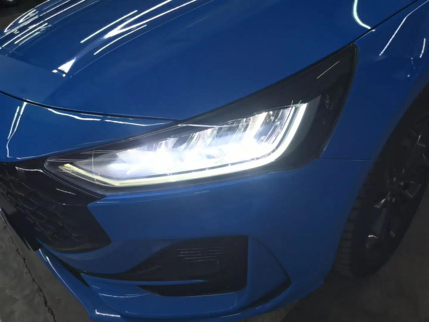 Ford Focus 2022 Sedan EcoBoost 180 Automatic ST Line — миниатюра 9