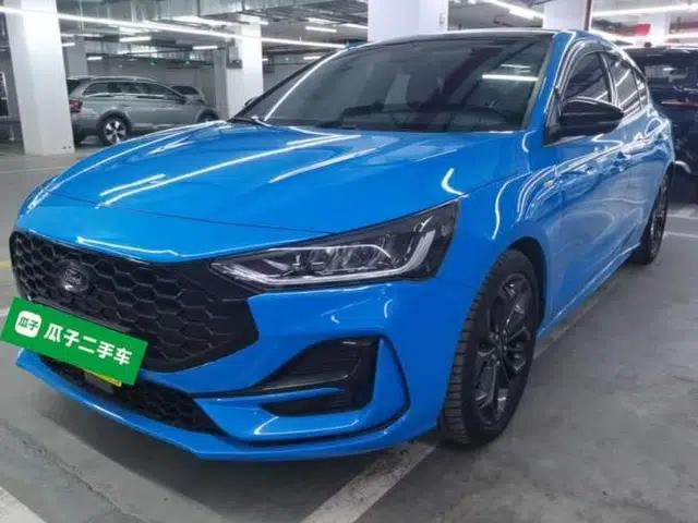 Ford Focus 2022 Sedan EcoBoost 180 Automatic ST Line