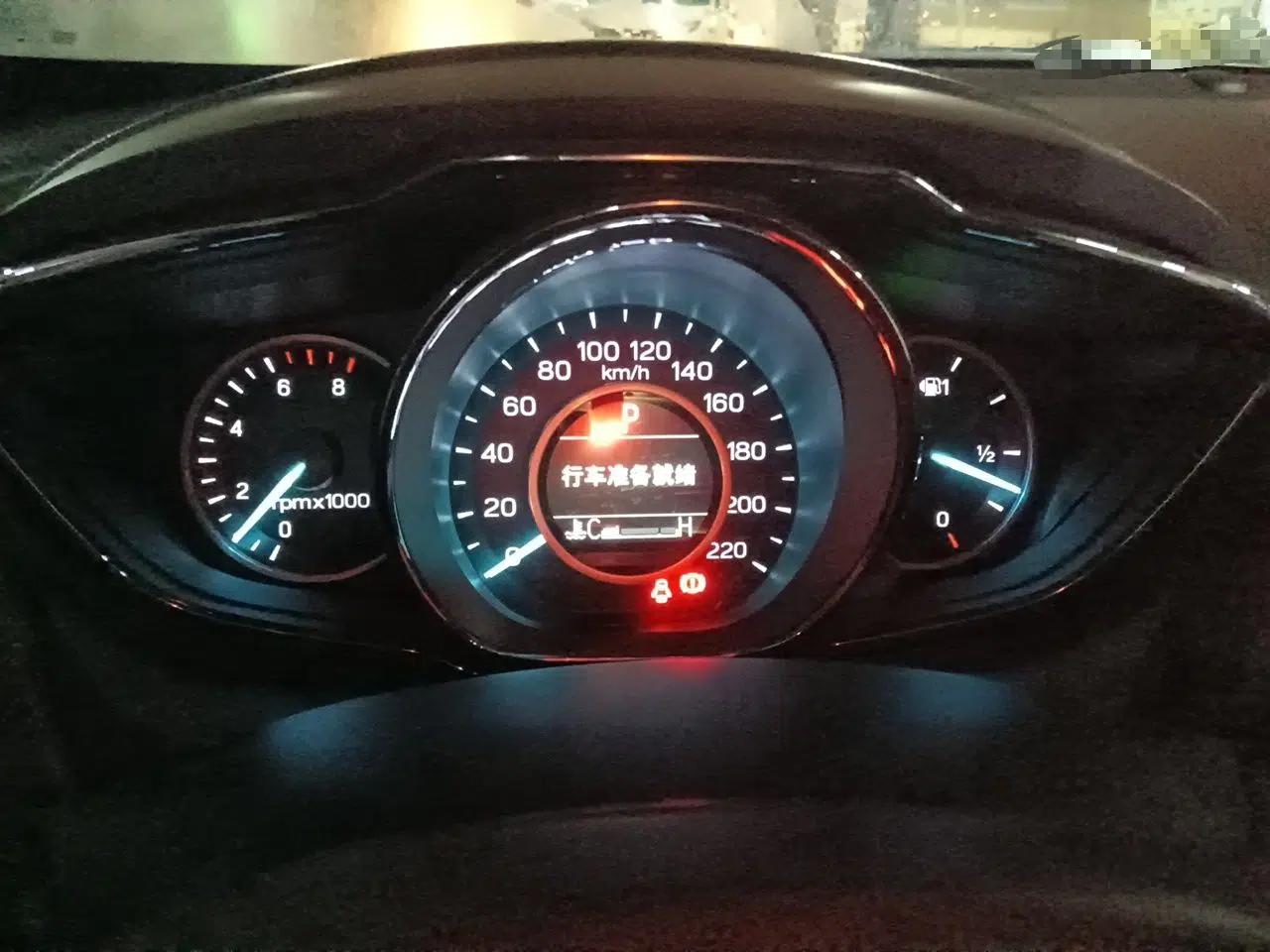 Ford Escort 2019 1.5L Automatic Enjoyment Model — миниатюра 12