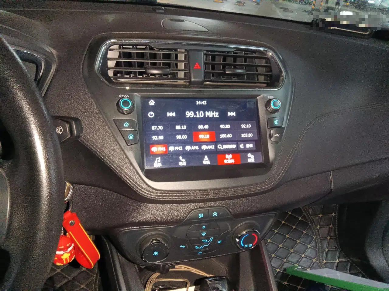 Ford Escort 2019 1.5L Automatic Enjoyment Model — миниатюра 14