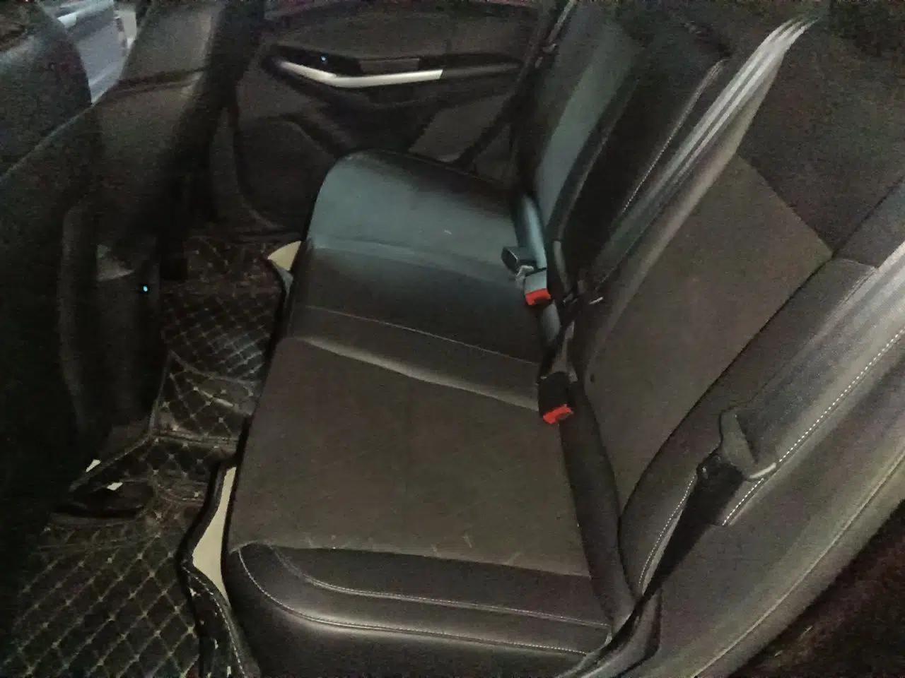 Ford Escort 2019 1.5L Automatic Enjoyment Model — миниатюра 18