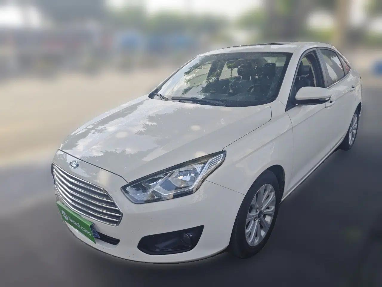 Ford Escort 2017 Happiness Edition 1.5L Automatic Fashion Version — миниатюра 1