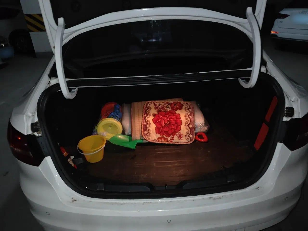 Ford Escort 2015 1.5L Automatic Comfort Edition — миниатюра 20