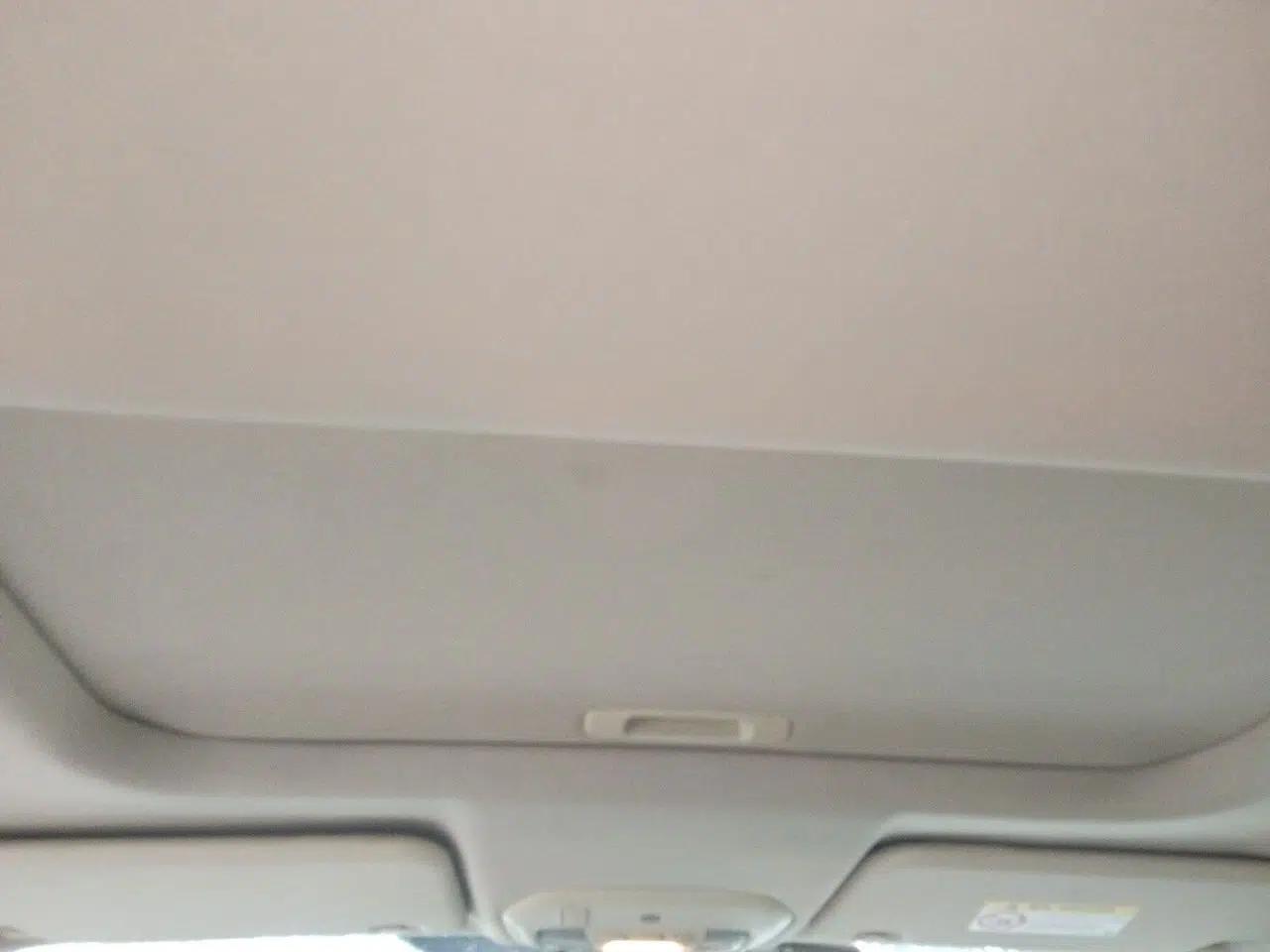Ford Escort 2015 1.5L Automatic Fashion Model — миниатюра 19