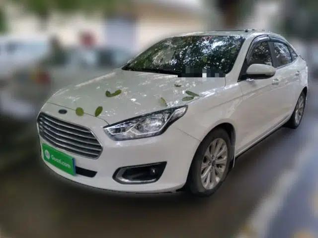 Ford Escort 2015 1.5L Automatic Fashion Model