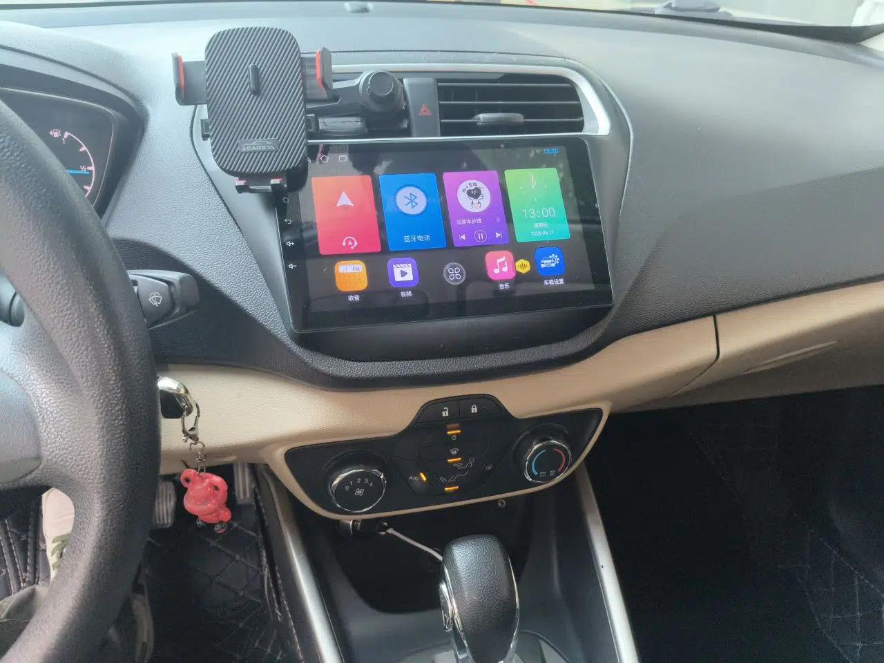 Ford Escort 2015 1.5L Automatic Comfort Edition — миниатюра 14
