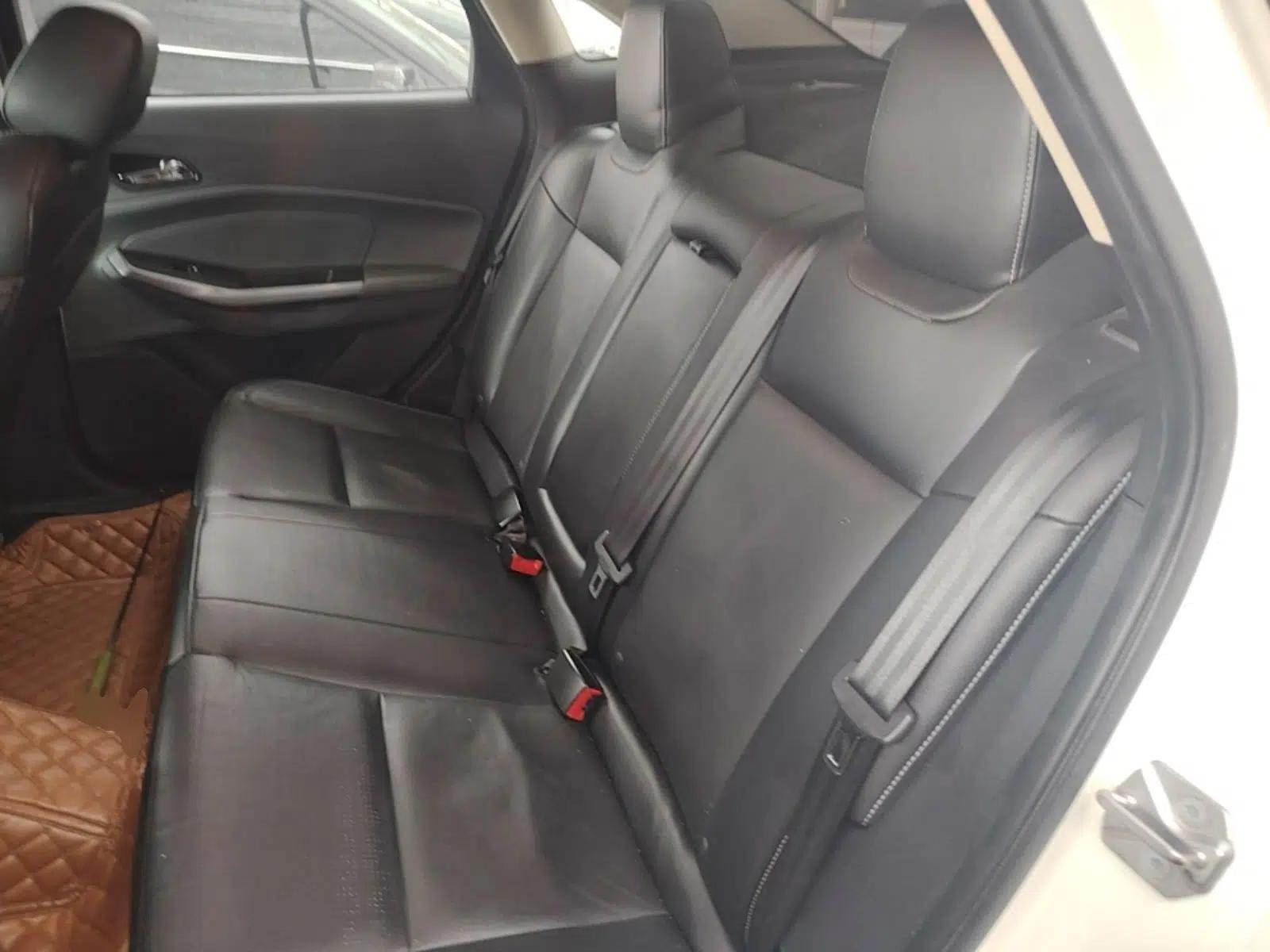 Ford Escort 2017 Happiness Edition 1.5L Automatic Fashion Version — миниатюра 20