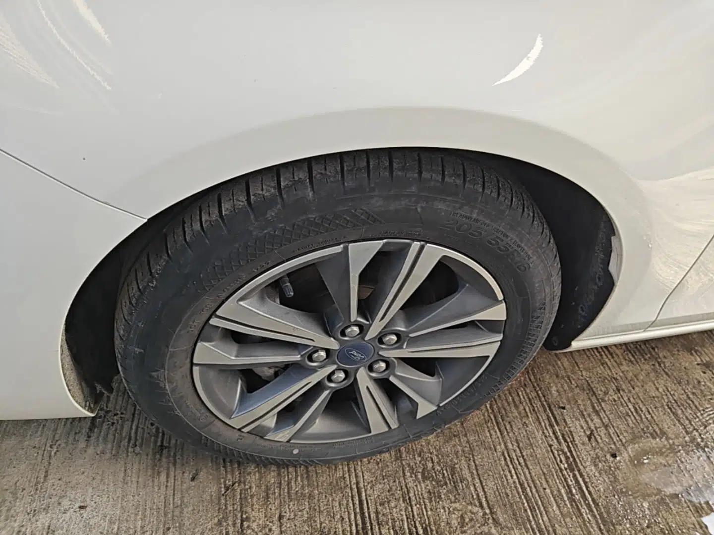 Ford Escort 2021 1.5L Automatic Diamond Edition — миниатюра 8