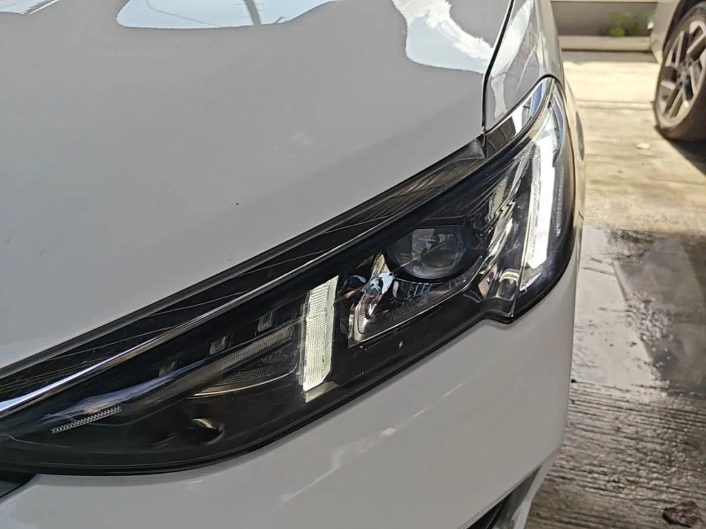Ford Escort 2021 1.5L Automatic Diamond Edition — миниатюра 9