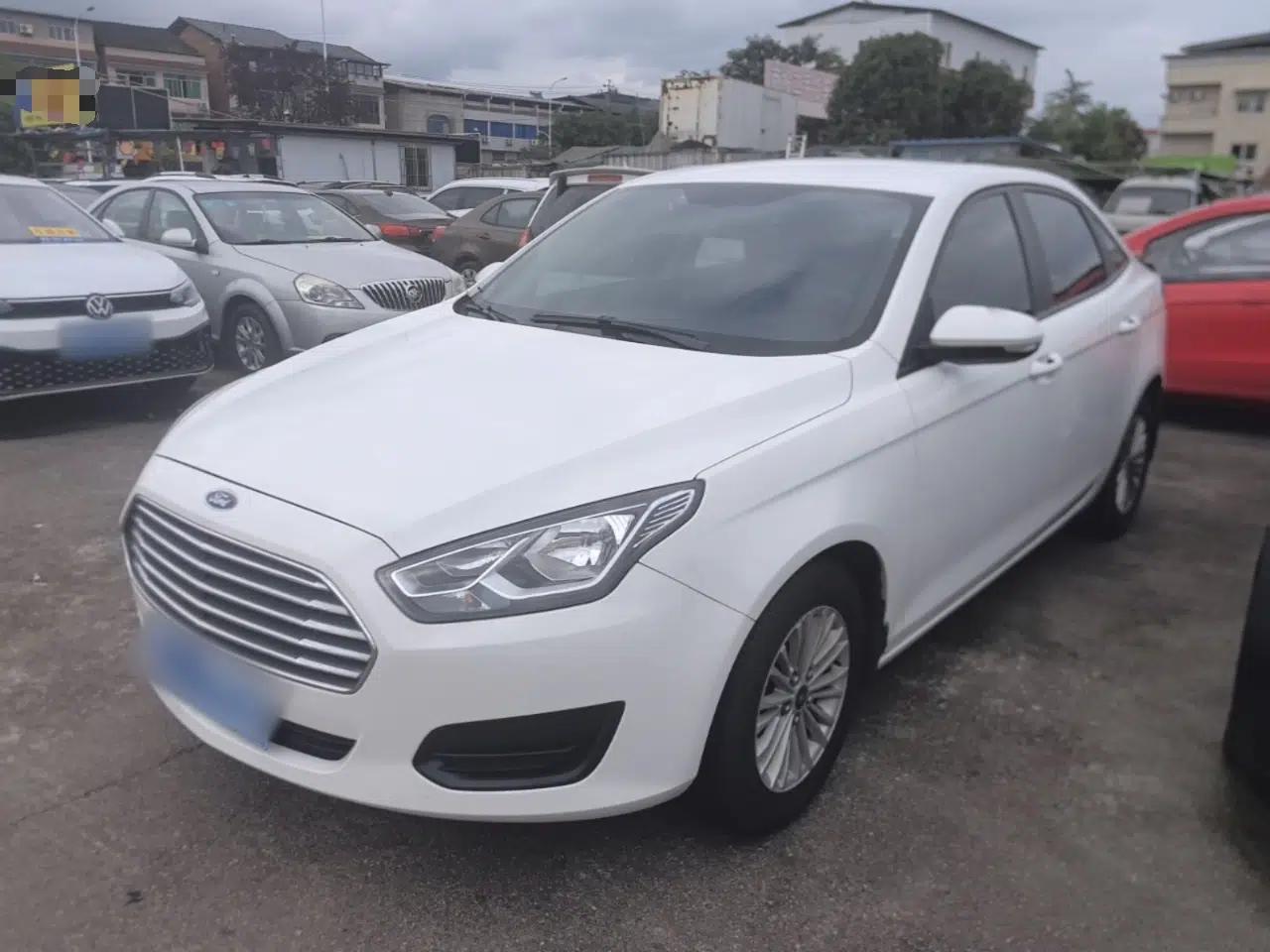 Ford Escort 2017 Revised Version 1.5L Automatic Comfort Edition — миниатюра 1