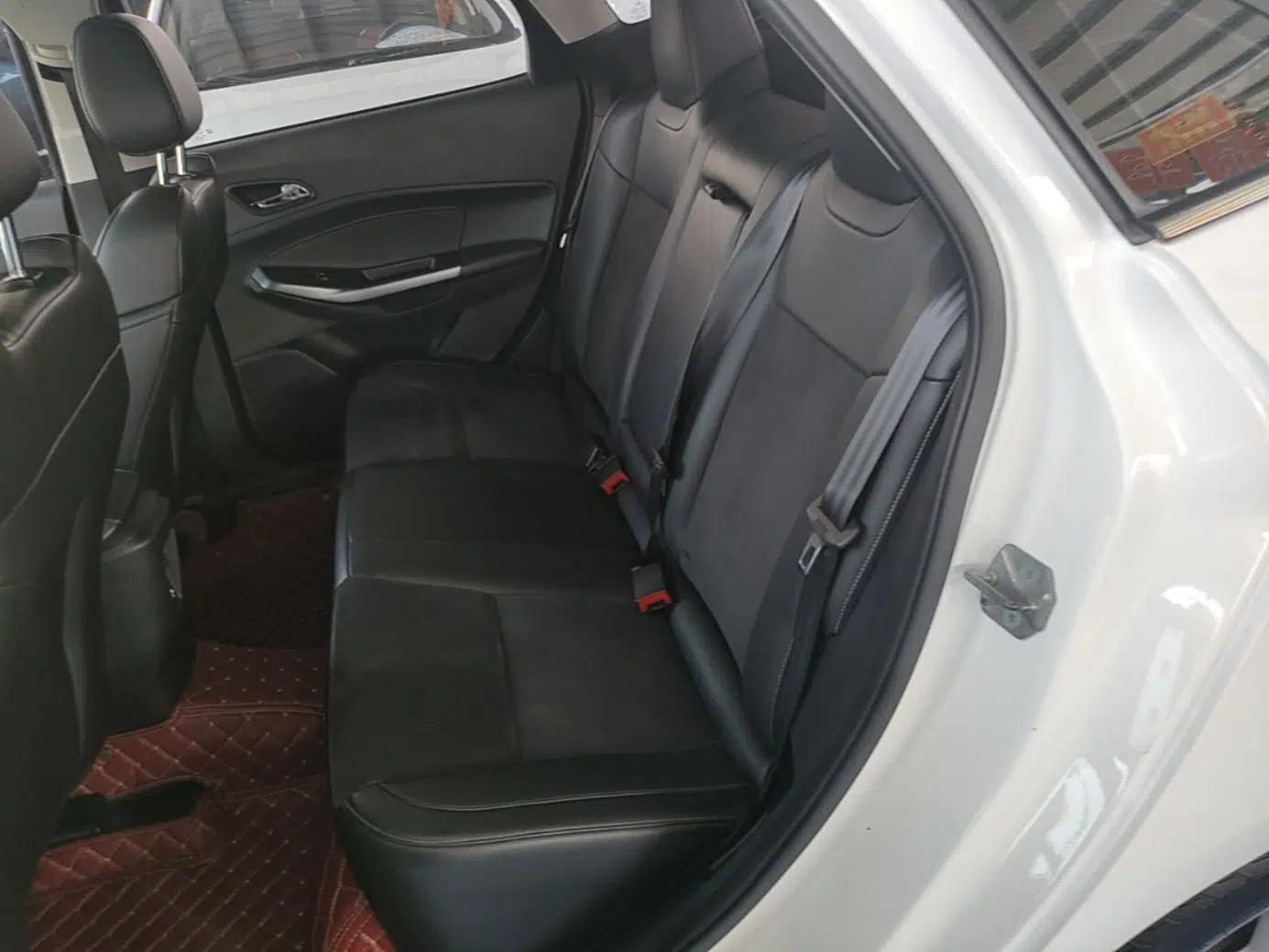 Ford Escort 2019 1.5L Automatic Enjoyment Model — миниатюра 20