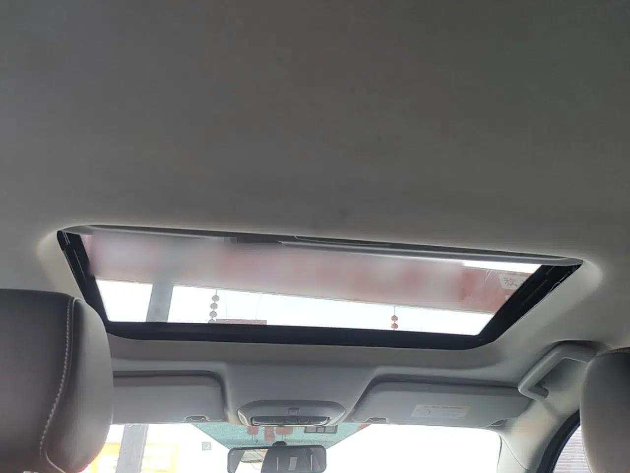 Ford Escort 2019 1.5L Automatic Enjoyment Model — миниатюра 21