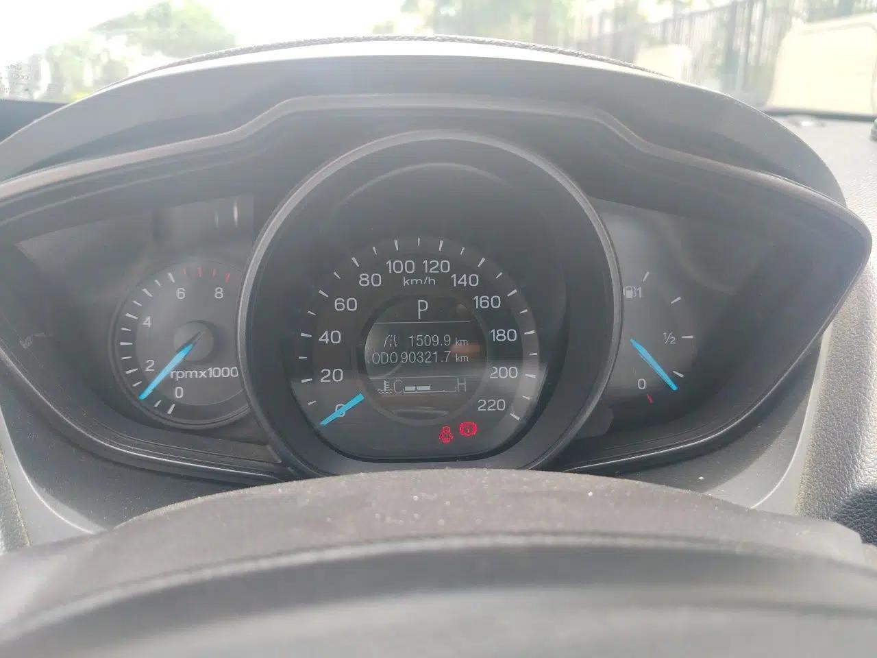 Ford Escort 2019 1.5L Automatic ZhiXiang Model — миниатюра 12