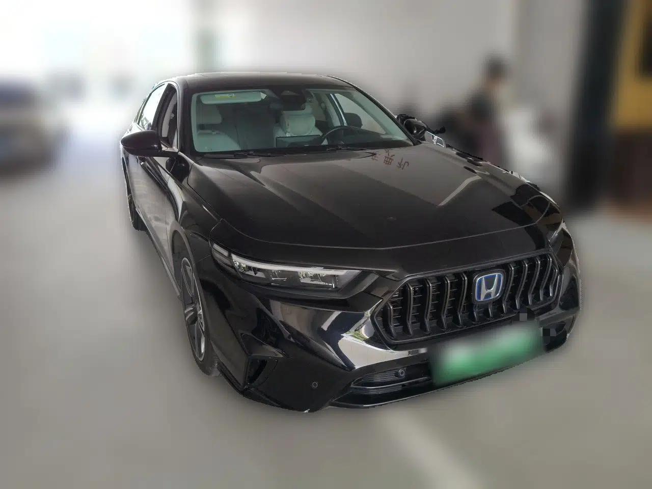 Honda Inspire New Energy 2023 ePHEV Prestige Edition — миниатюра 3