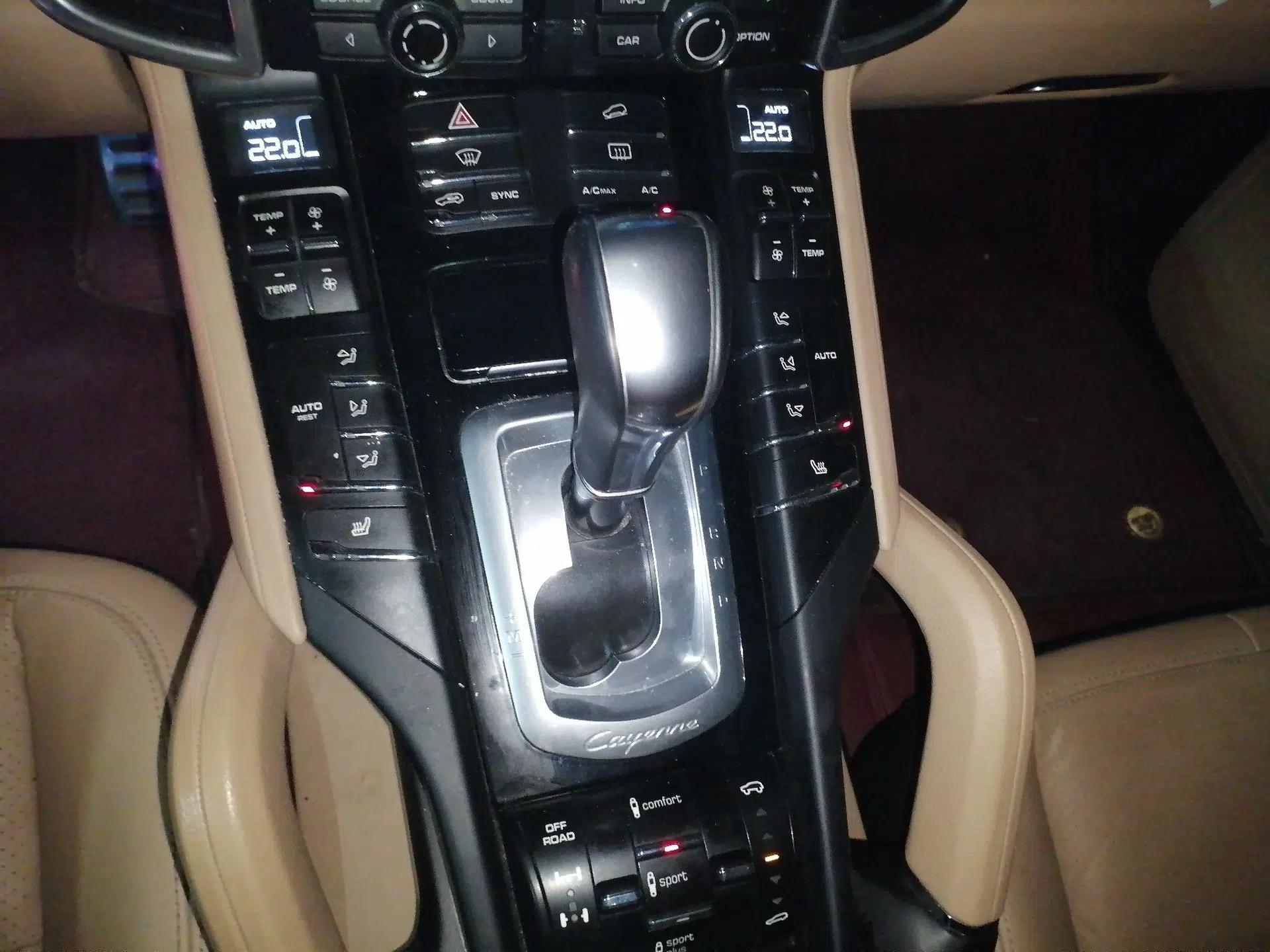 Porsche Cayenne 2015 Cayenne 3.0T — миниатюра 15