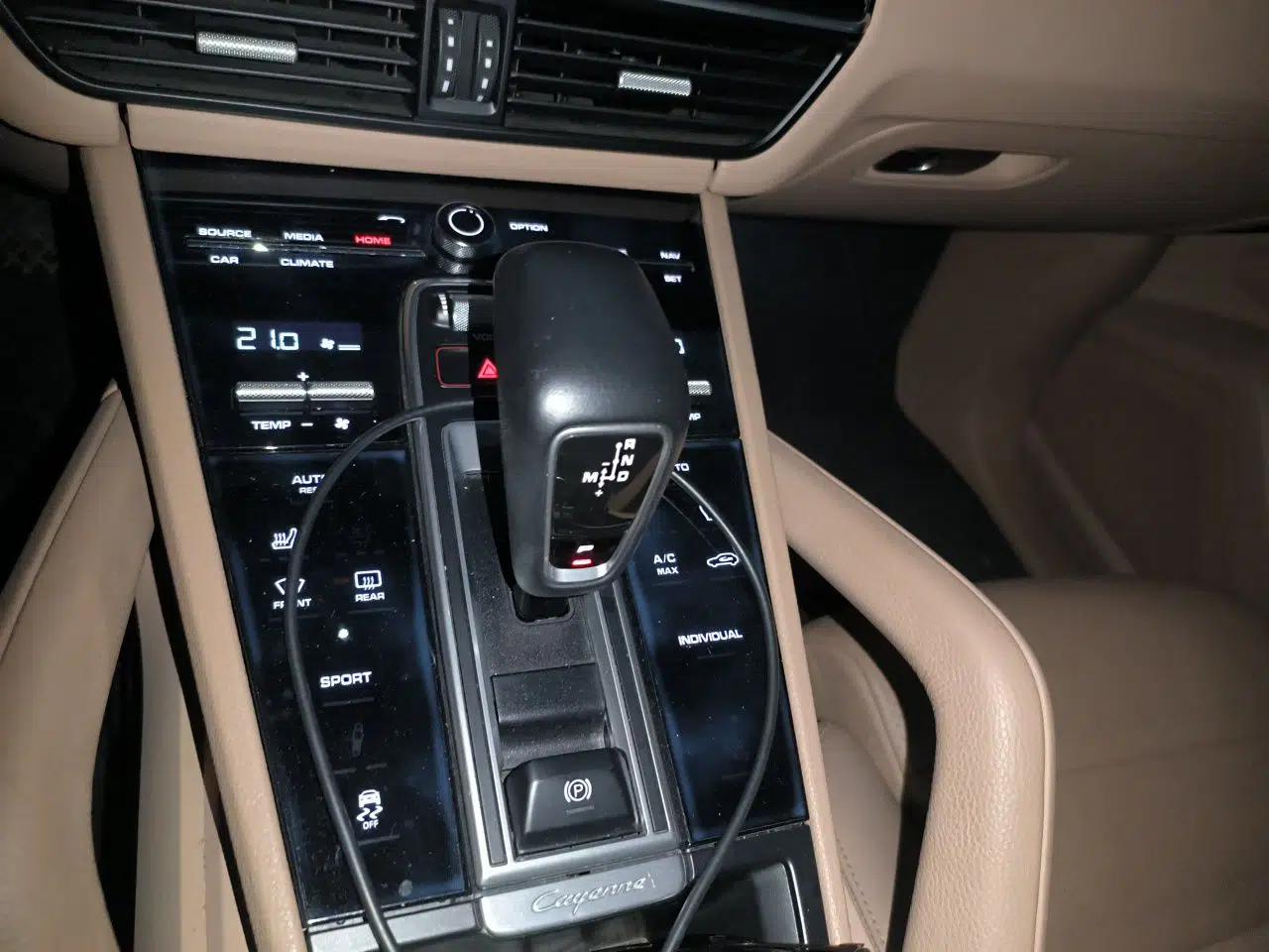 Porsche Cayenne 2019 Cayenne 3.0T — миниатюра 15