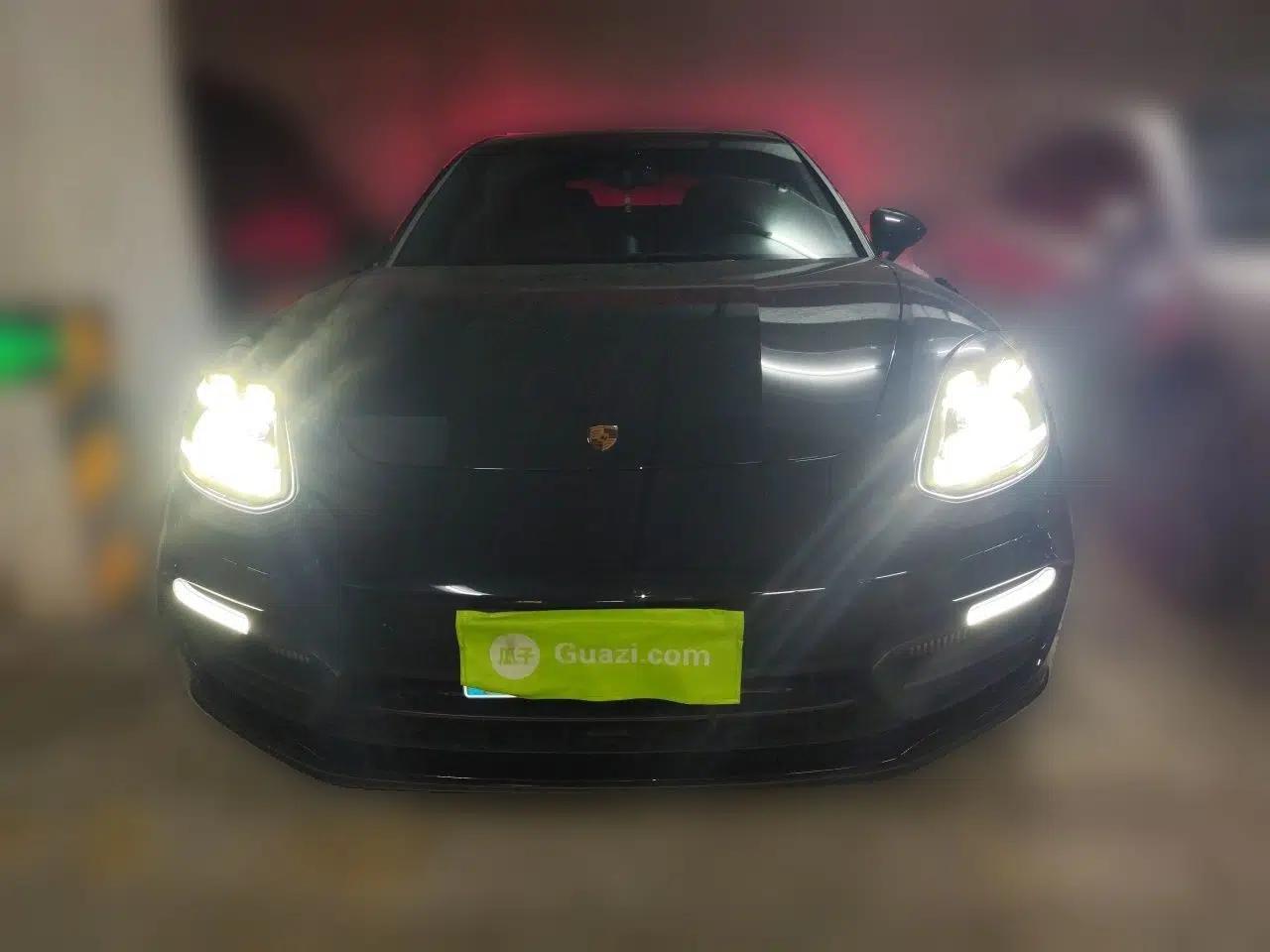 Porsche Panamera 2023-Year Restyled Panamera Executive Extended Platinum Edition 2.9T — миниатюра 2