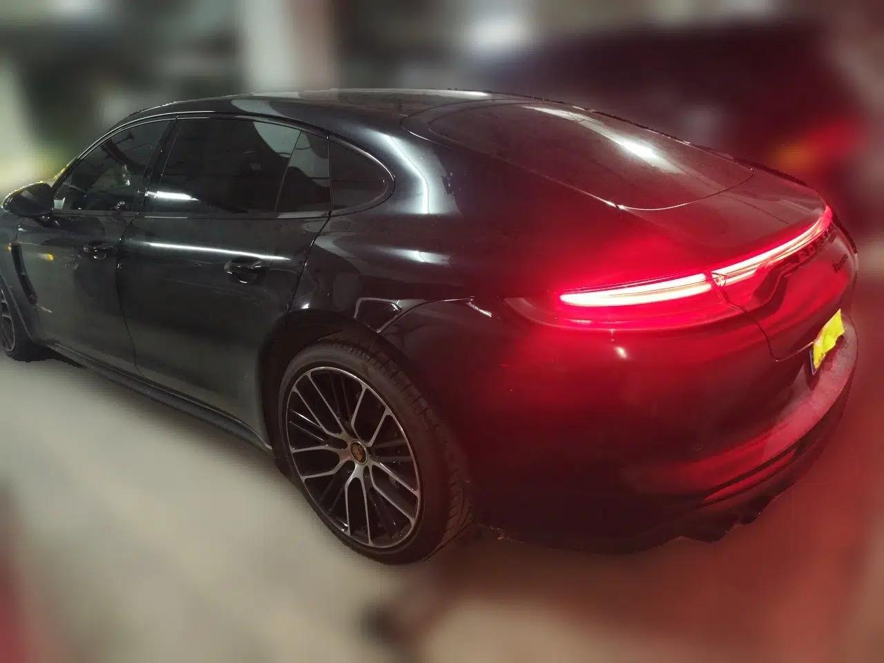 Porsche Panamera 2023-Year Restyled Panamera Executive Extended Platinum Edition 2.9T — миниатюра 4