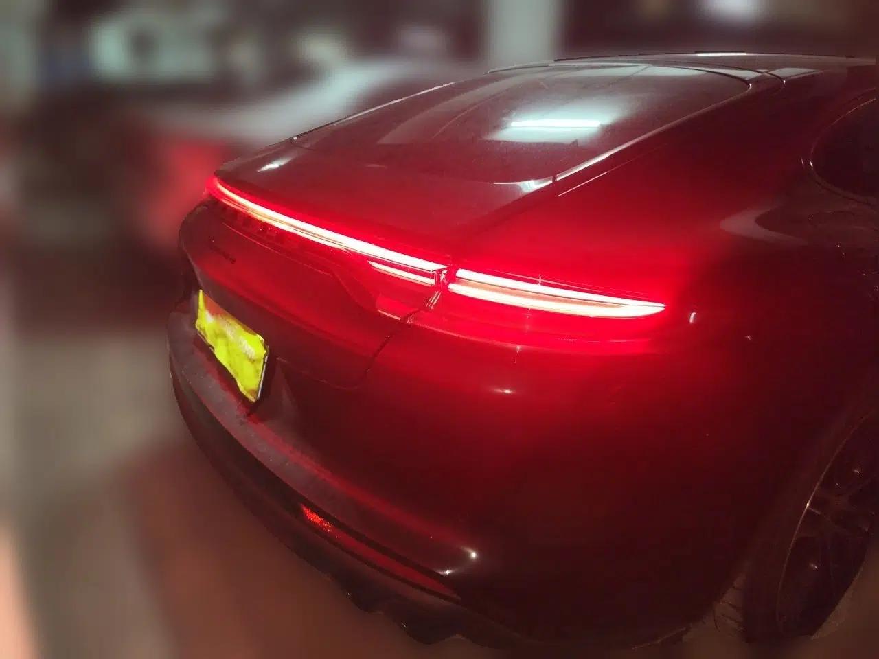 Porsche Panamera 2023-Year Restyled Panamera Executive Extended Platinum Edition 2.9T — миниатюра 5