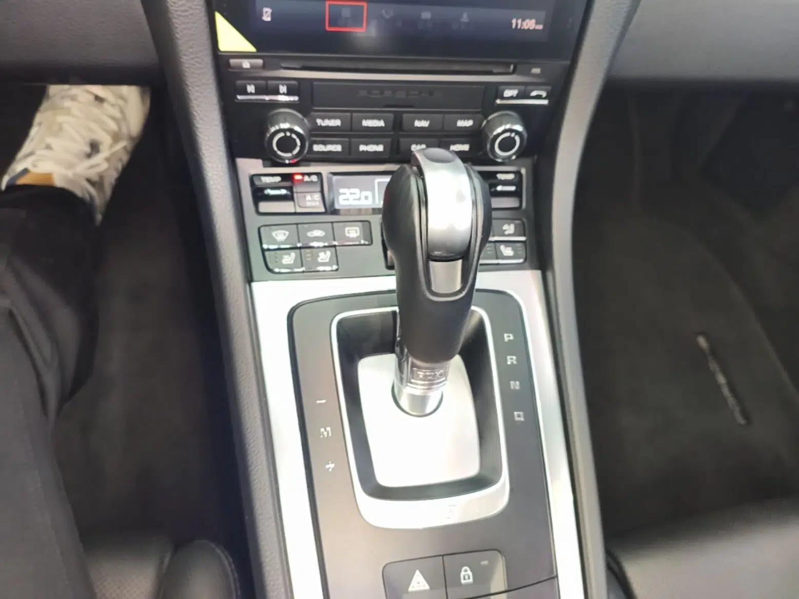 Porsche 718 2019 Boxster T 2.0T — миниатюра 17