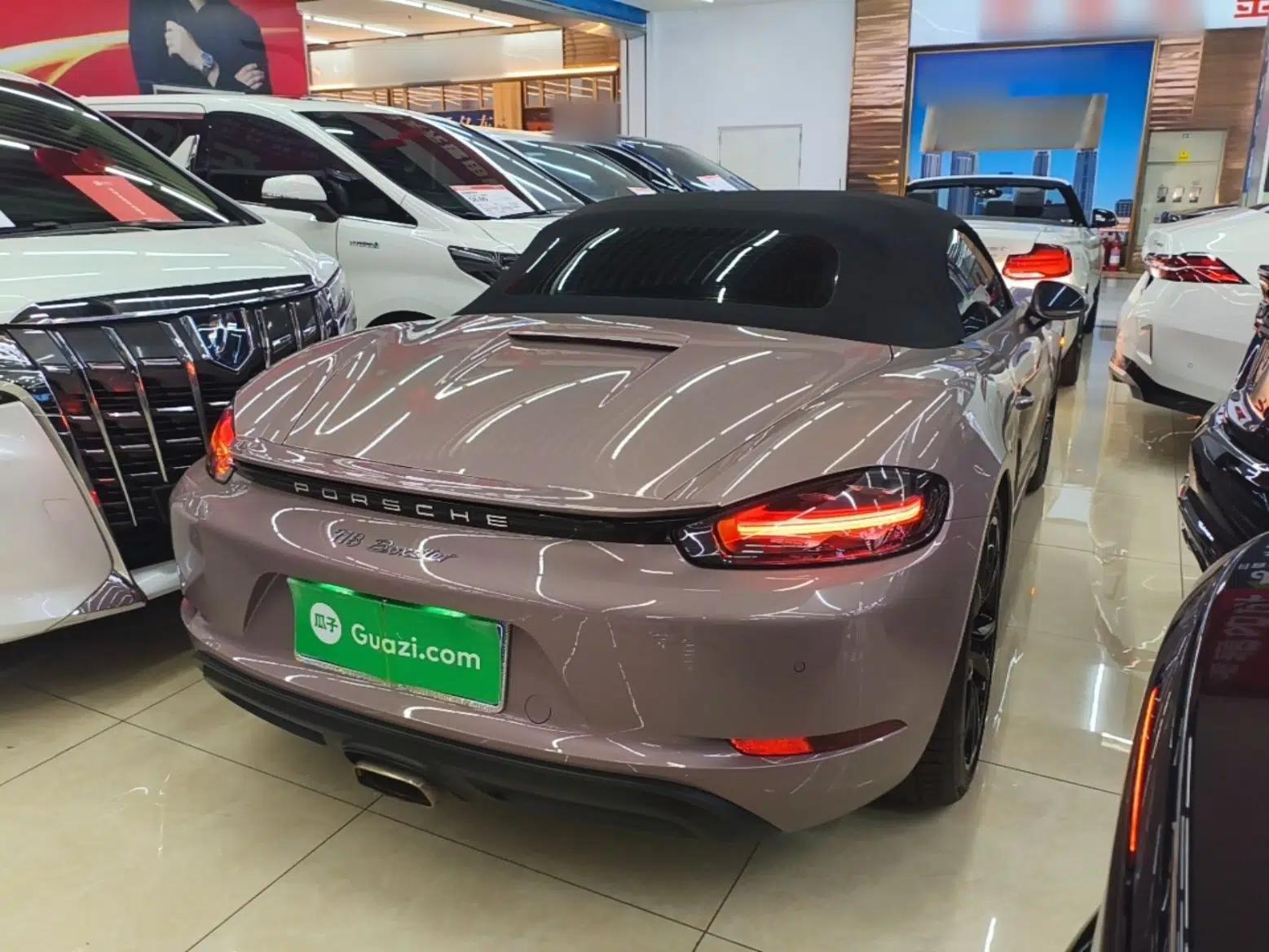 Porsche 718 2019 Boxster T 2.0T — миниатюра 6