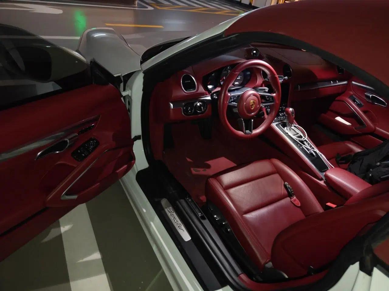Porsche 718 2018 Boxster 2.0T — миниатюра 17