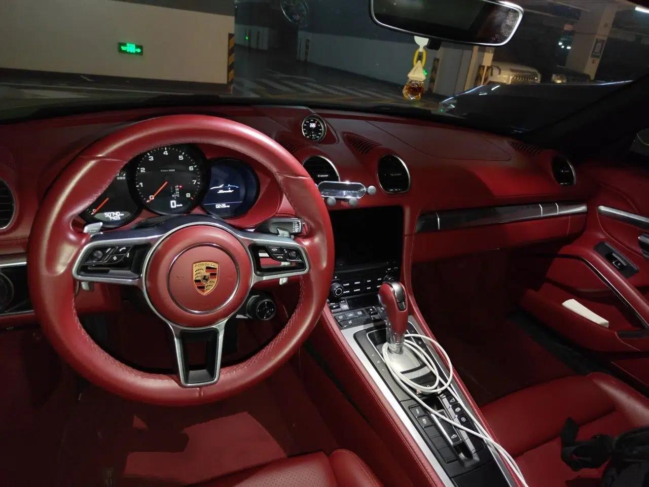 Porsche 718 2018 Boxster 2.0T — миниатюра 10