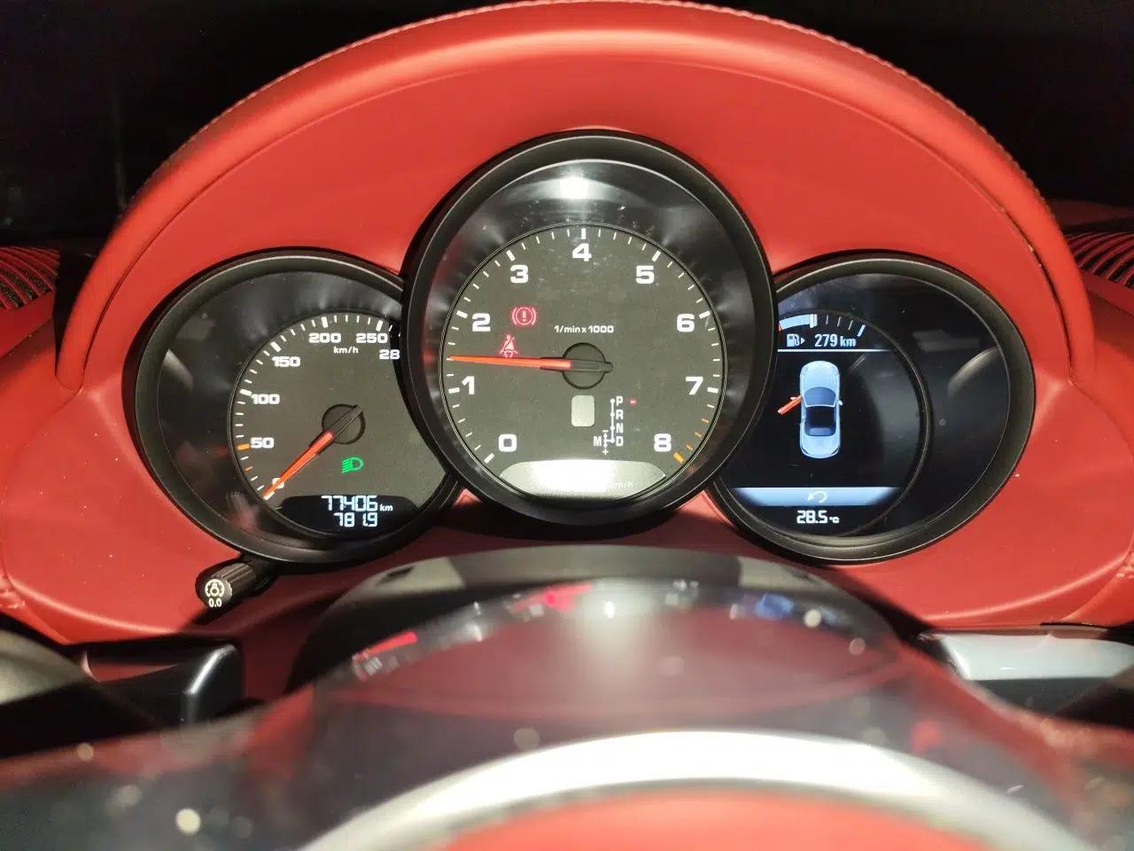 Porsche 718 2020 Boxster 2.0T — миниатюра 12