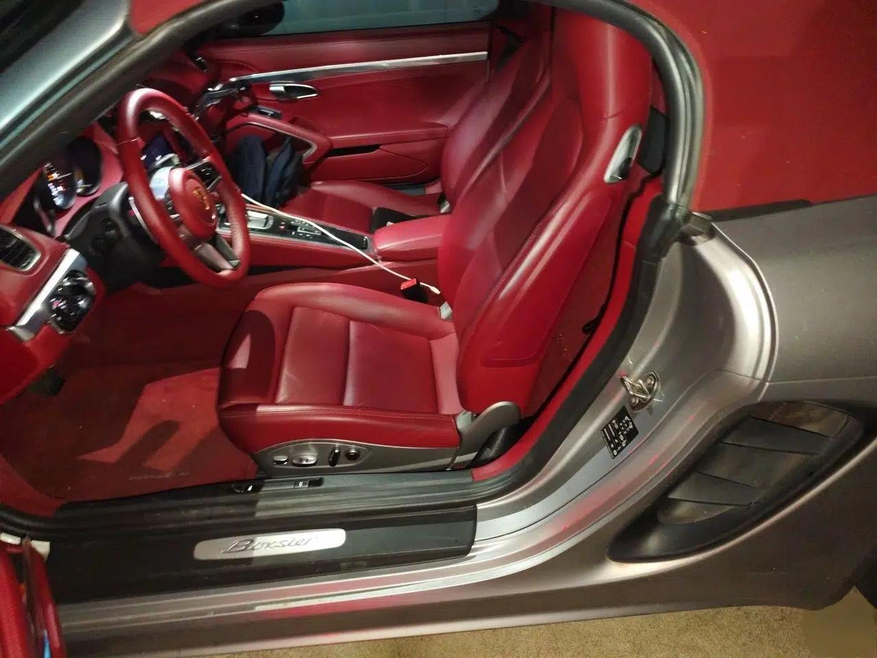 Porsche 718 2020 Boxster 2.0T — миниатюра 18