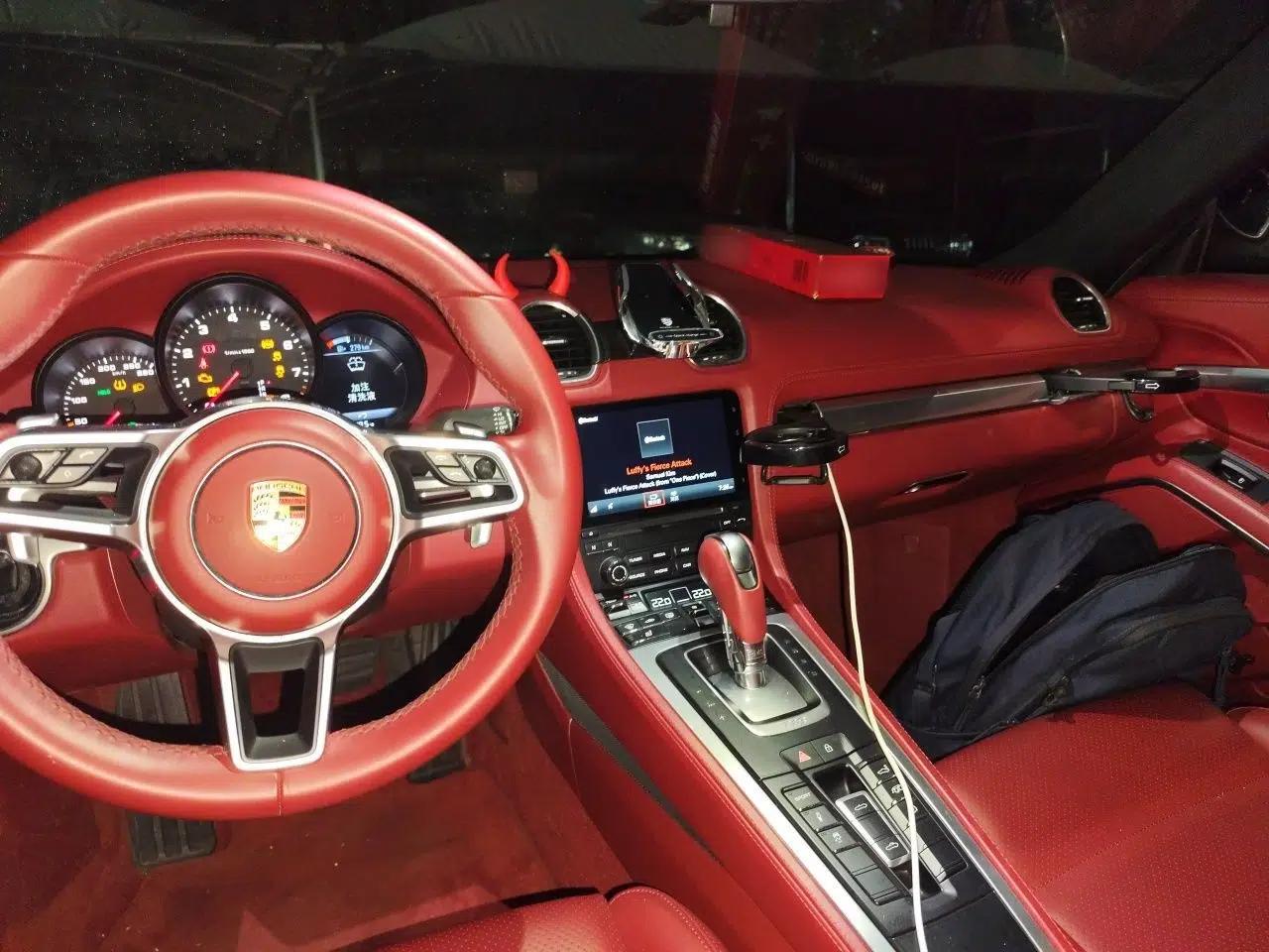 Porsche 718 2020 Boxster 2.0T — миниатюра 10