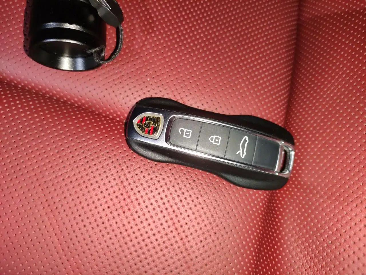 Porsche 911 2023 Carrera 3.0T — миниатюра 9
