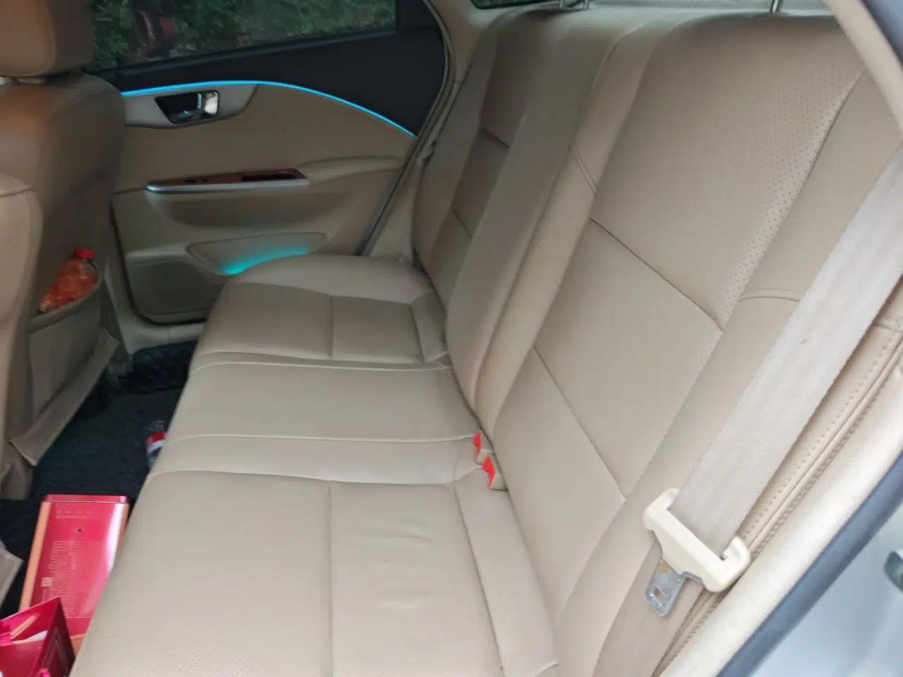 Buick Excelle 2011 1.6 LE-AT — миниатюра 18