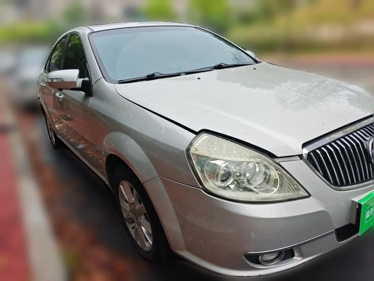 Buick Excelle 2011 1.6 LE-AT — миниатюра 3
